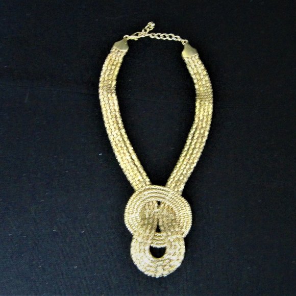 Accessories Vintage Fashion Gold Plated Necklace Made Of Metal Linked
